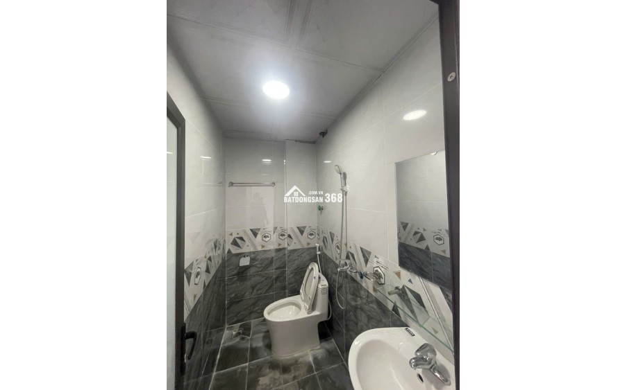 NHÀ 3 TẦNG - NGÕ Ô TÔ - GIÁ CHỈ 2,X TỶ